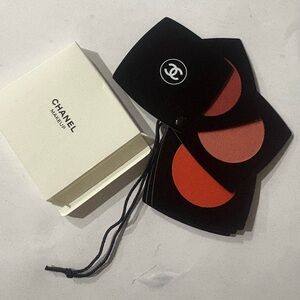 New Chanel blush sample charm